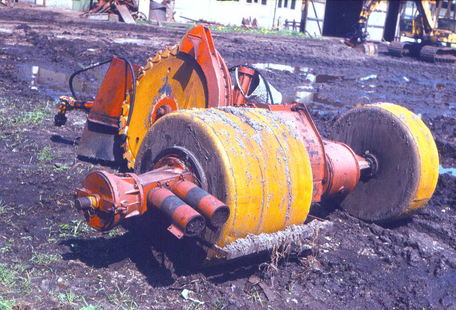 https://commons.wikimedia.org/wiki/Category:Peat_cutting_machines_in_Germany_(low_quality)